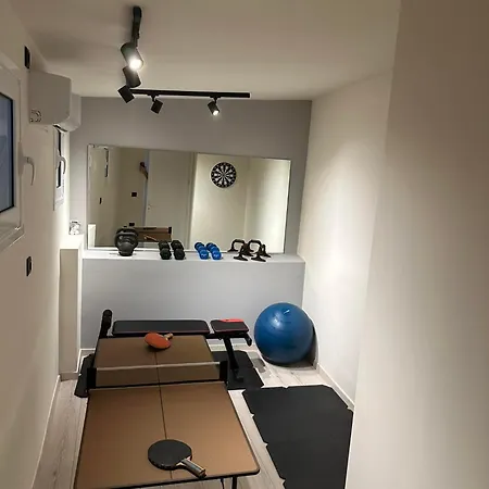 His&hers Luxury Apartment Athens