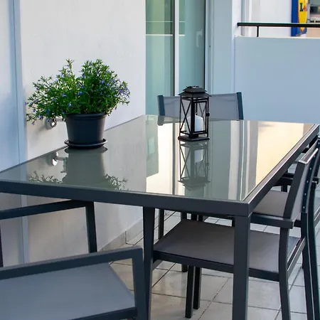 His&hers Luxury Athens