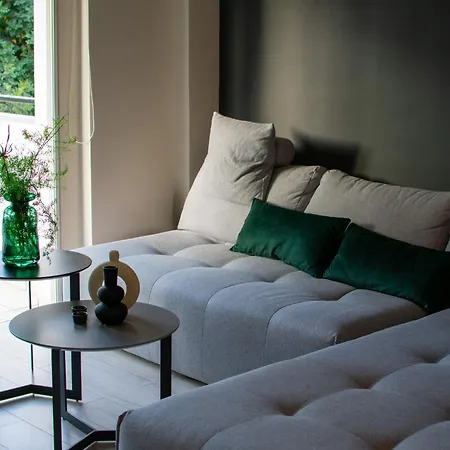 His&hers Luxury Apartment *