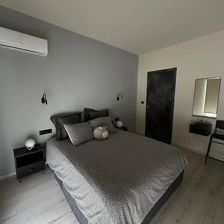 His&hers Luxury Athens